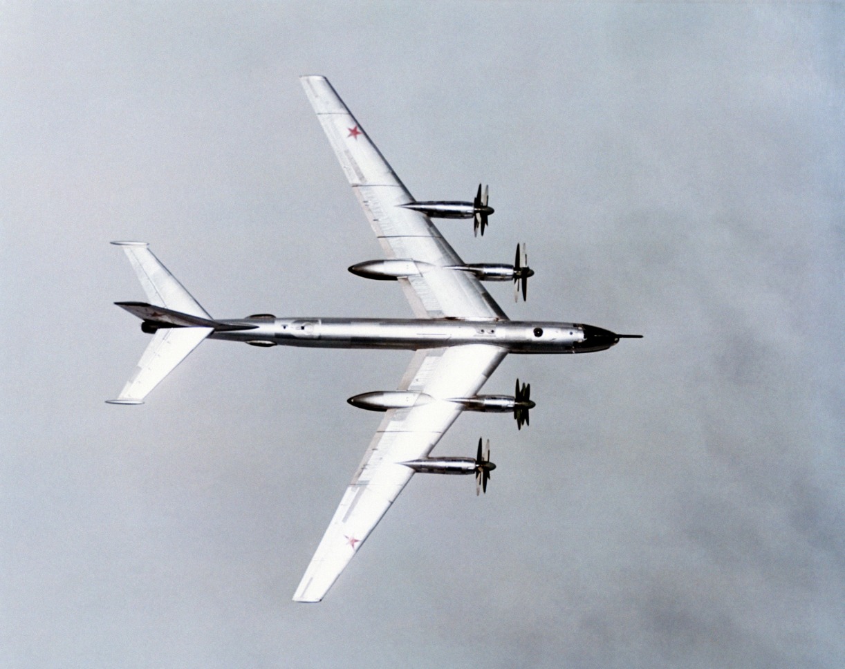 how-russia-s-tu-95-bear-went-from-strategic-bombing-to-strategic-trolling-the-national-interest